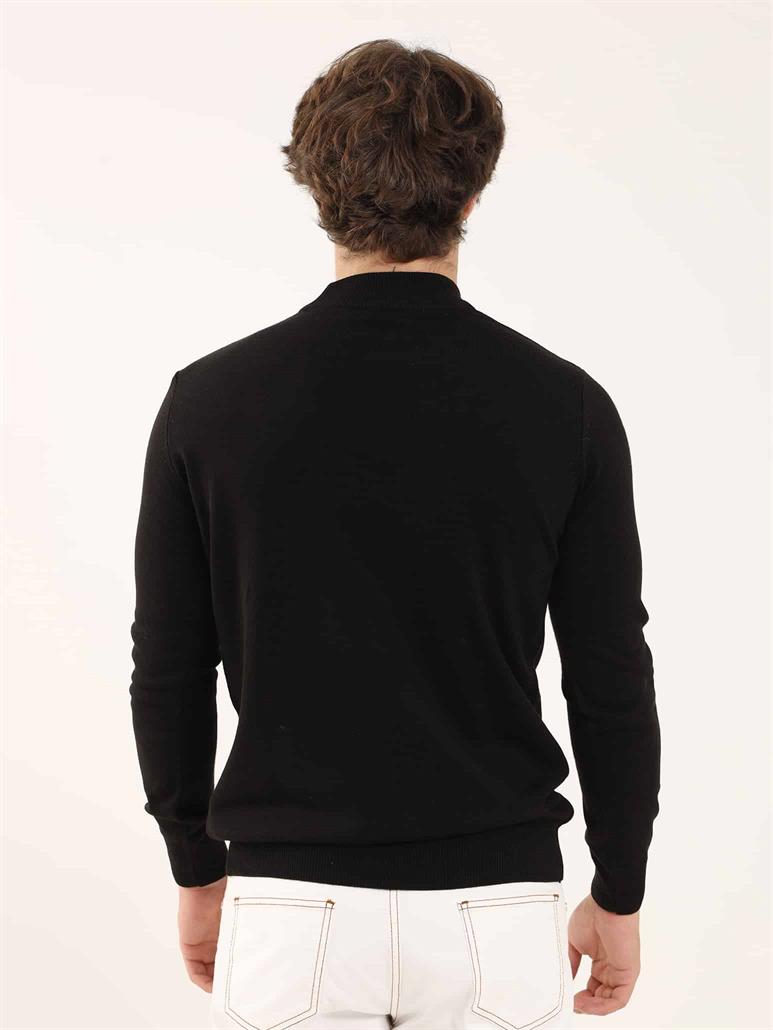 Siyah Erkek Slim Fit Düz Klasik Yarım Balıkçı Yaka Triko 