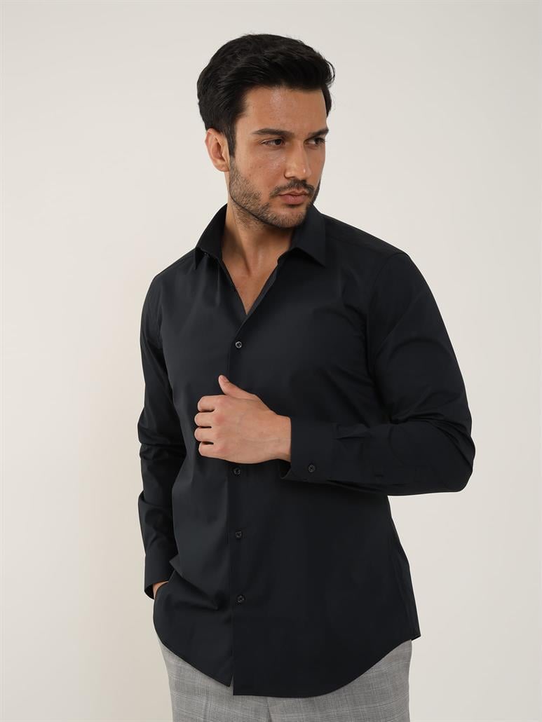Siyah Erkek Slim Fit Düz Klasik Yaka Uzun Kol Gömlek 