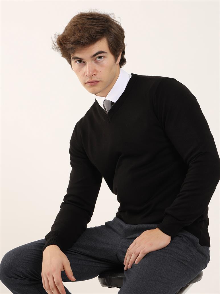 Siyah Erkek Slim Fit Düz Klasik V Yaka Triko 