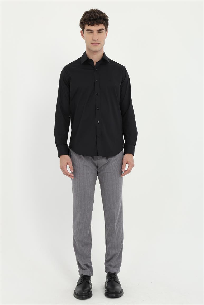 Siyah Klasik Yaka Slim Fit Gömlek