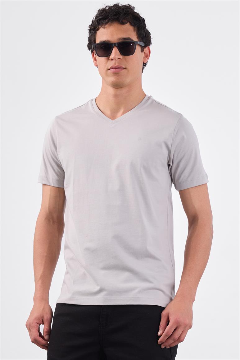 Gri V Yaka Pamuklu Düz Renk Slim Fit Erkek T-shirt