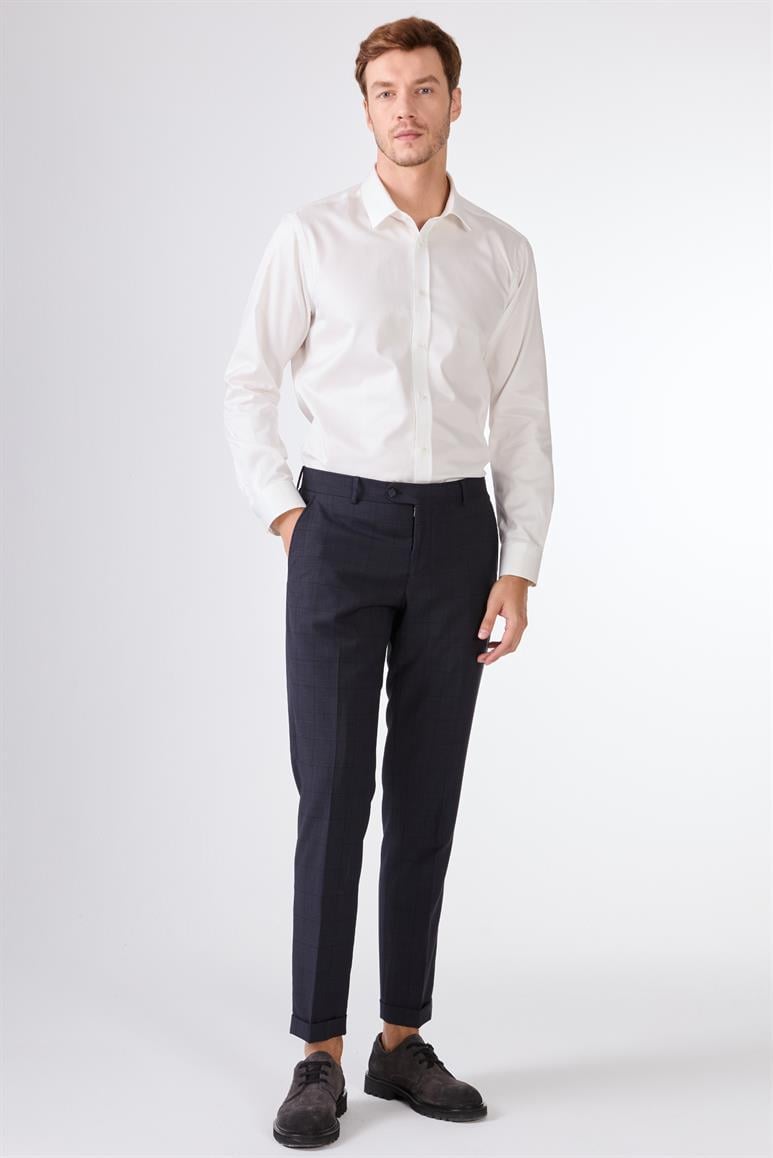 Koyu Lacivert Balıksırtı Slim Fit Erkek Takım Elbise