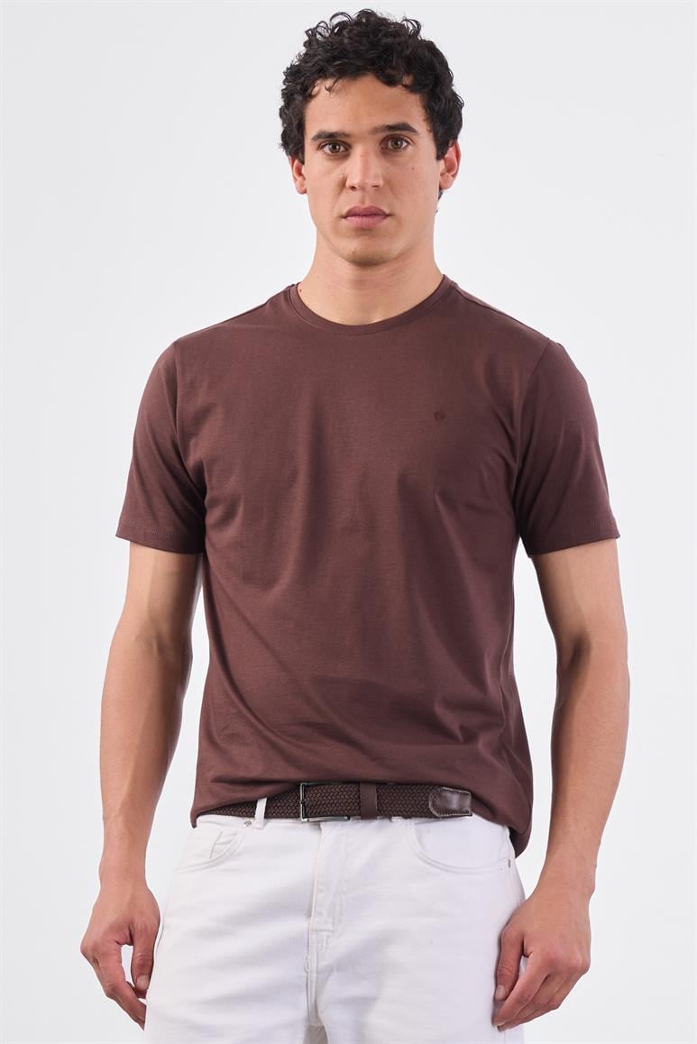 Kahve Bisiklet Yaka Pamuklu Düz Renk Slim Fit Erkek T-shirt