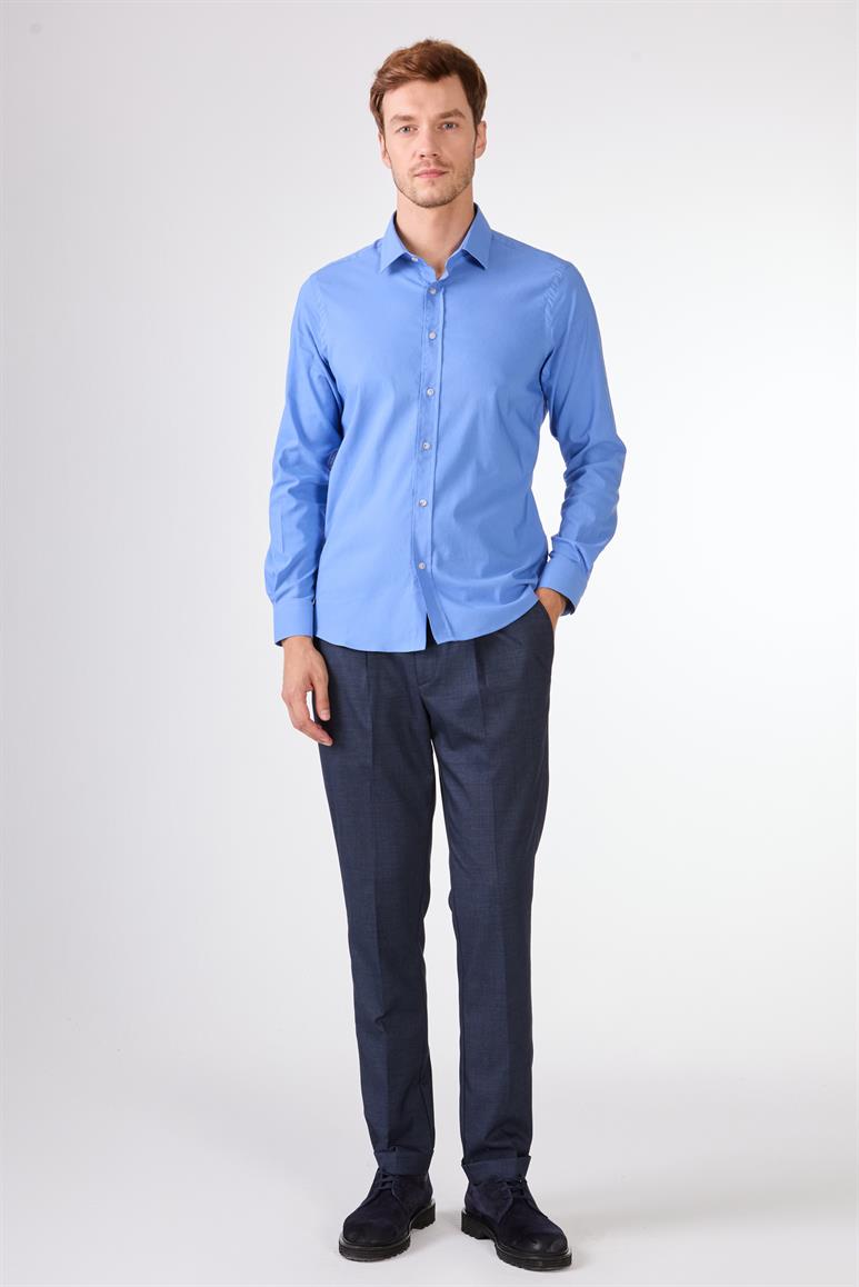 Koyu Mavi Erkek Slim Fit Düz Klasik Yaka Uzun Kol  Gömlek 
