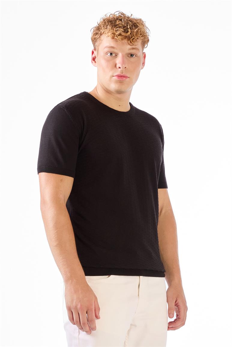 Siyah O Yaka Düz Renk Kısa Kollu Slim Fit Triko Tshirt