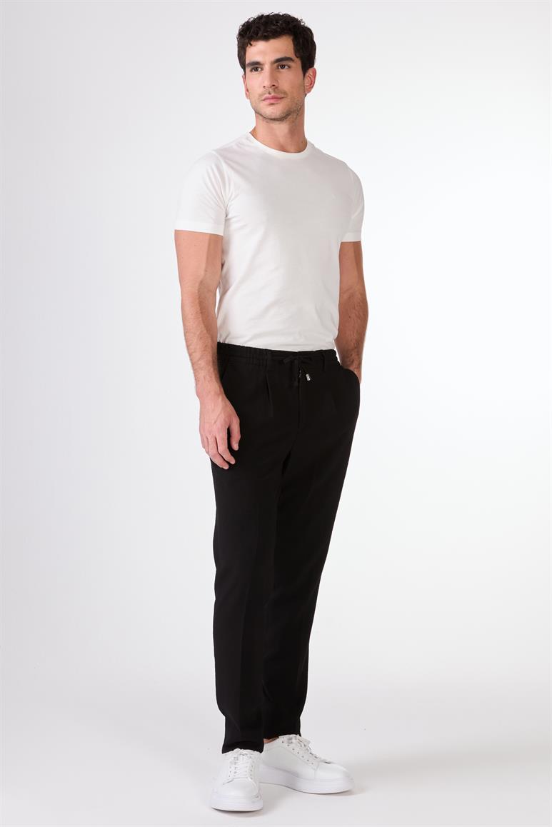 Erkek Slim Fit Siyah Pantolon