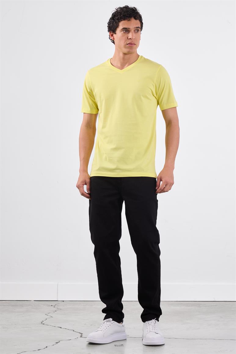 Sarı V Yaka Pamuklu Düz Renk Slim Fit Erkek T-shirt