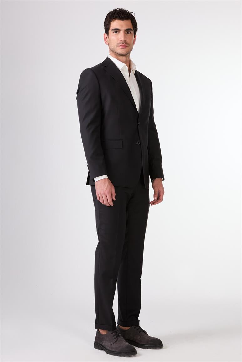 Siyah Düz Renk Yünlü Slim Fit Erkek Takım Elbise 