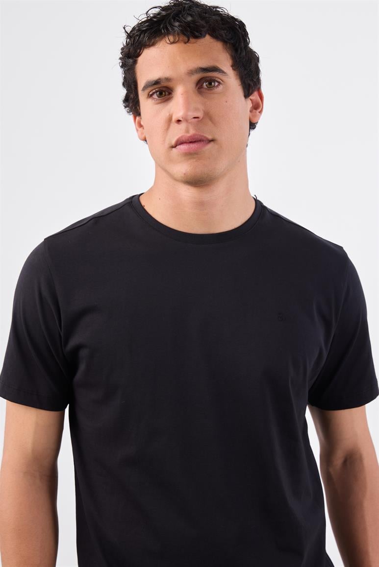 Siyah Bisiklet Yaka Pamuklu Düz Renk Slim Fit Erkek T-shirt