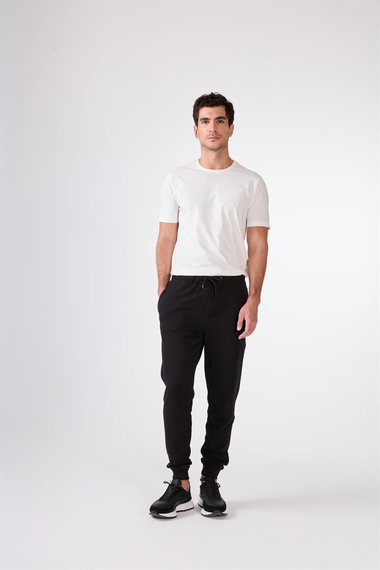 	Siyah Bağcıklı Erkek Regular Fit Eşofman Altı