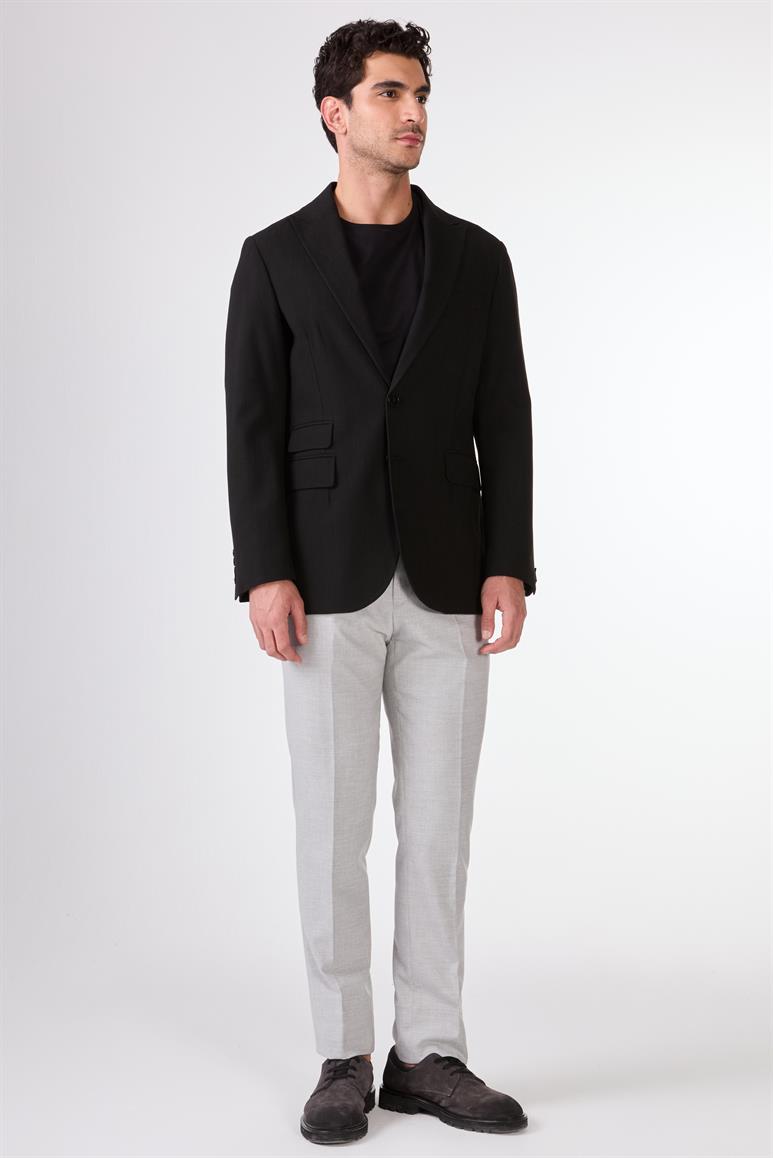 Siyah Erkek Slim Fit Çizgili Sivri Yaka Ceket 