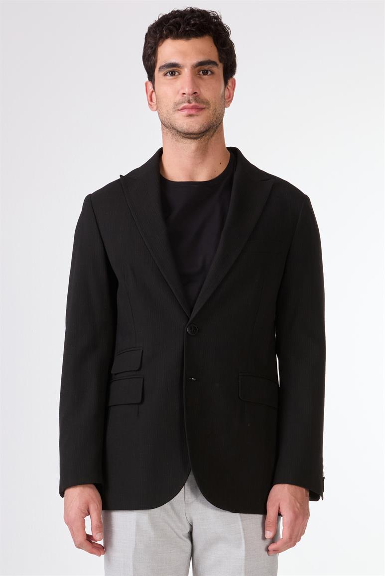 Siyah Erkek Slim Fit Çizgili Sivri Yaka Ceket 