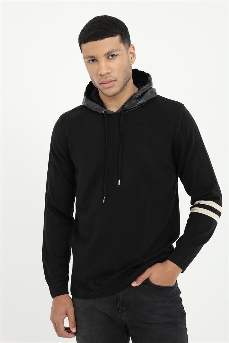 Siyah Uzun Kollu Kapüşonlu Slim Fit Erkek Triko