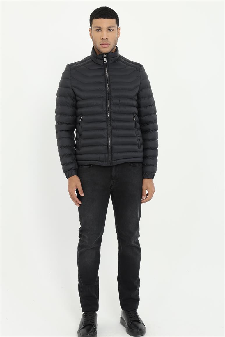 Siyah Kapitone Slim Fit Erkek Mont 