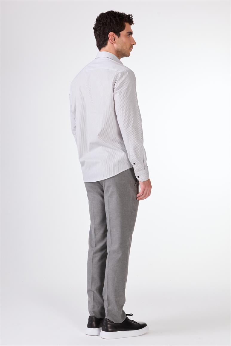 Siyah Kare Desen Regular Fit Uzun Kol Erkek Gömlek