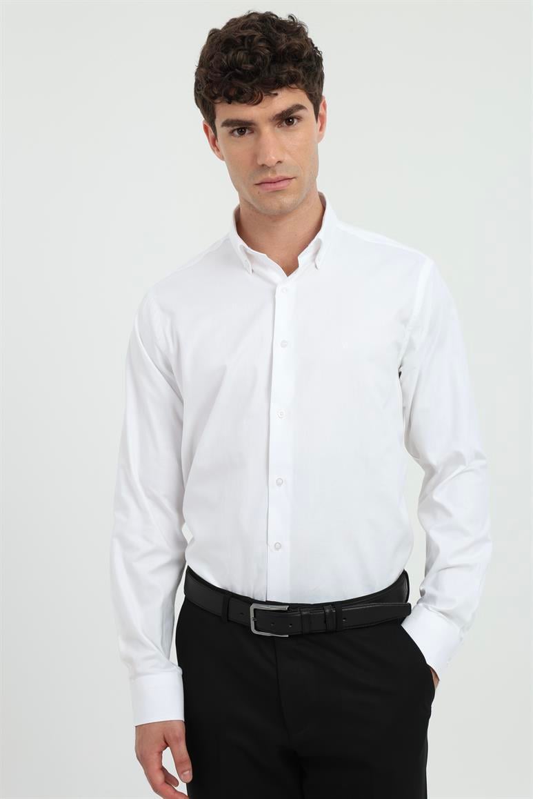 Beyaz Yaka Düğmeli Klasik Gömlek 