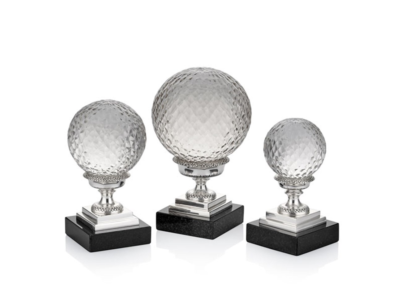 Mermer Tabanlı Gümüş Renk Dekoratif 3'lü Toplar 11,5*19 cm-9*18cm-7,5-17cm