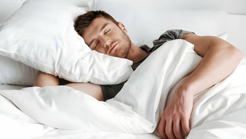 6. Bol miktarda dinlenin ve kaliteli uyku alın.