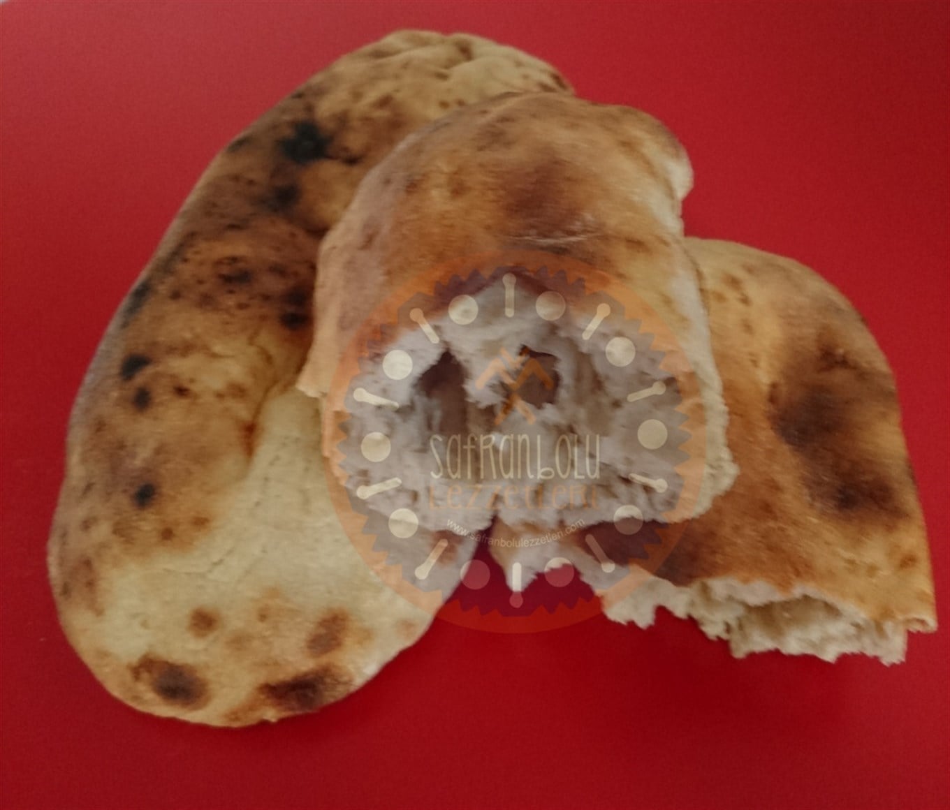 Su Değirmeni Tam Buğday Unu ile Köy Ekmeği (Pıt Pıt) 500 gr
