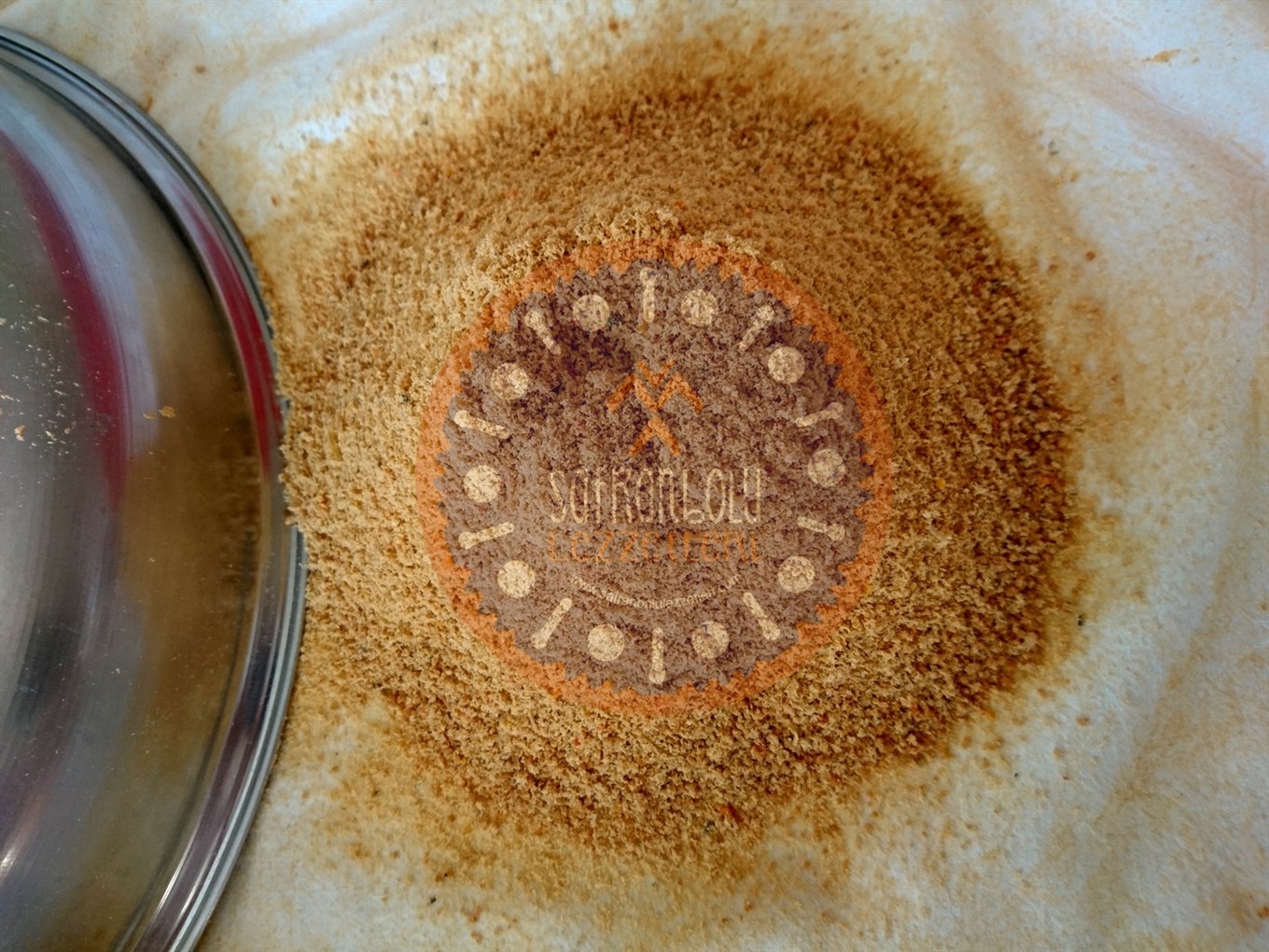 Su Değirmeni Tam Buğday Unu ile Safranbolu Tarhanası 300 g (Acısız) 