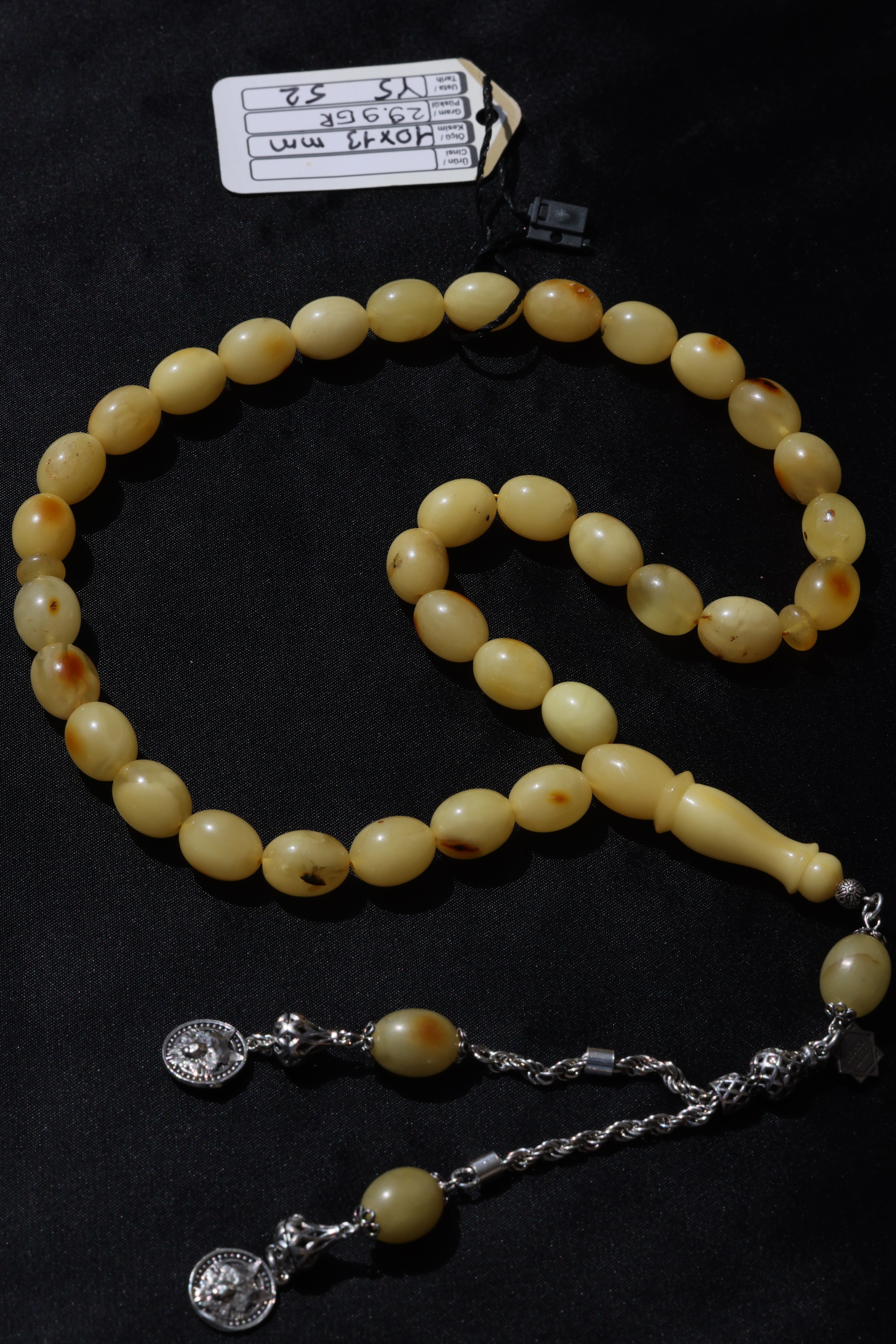 Badem Model Saf Damla Kehribar TesbihBadem Model Saf Damla Kehribar Tesbih - Kevser AntikDamla Kehribar Tesbihler