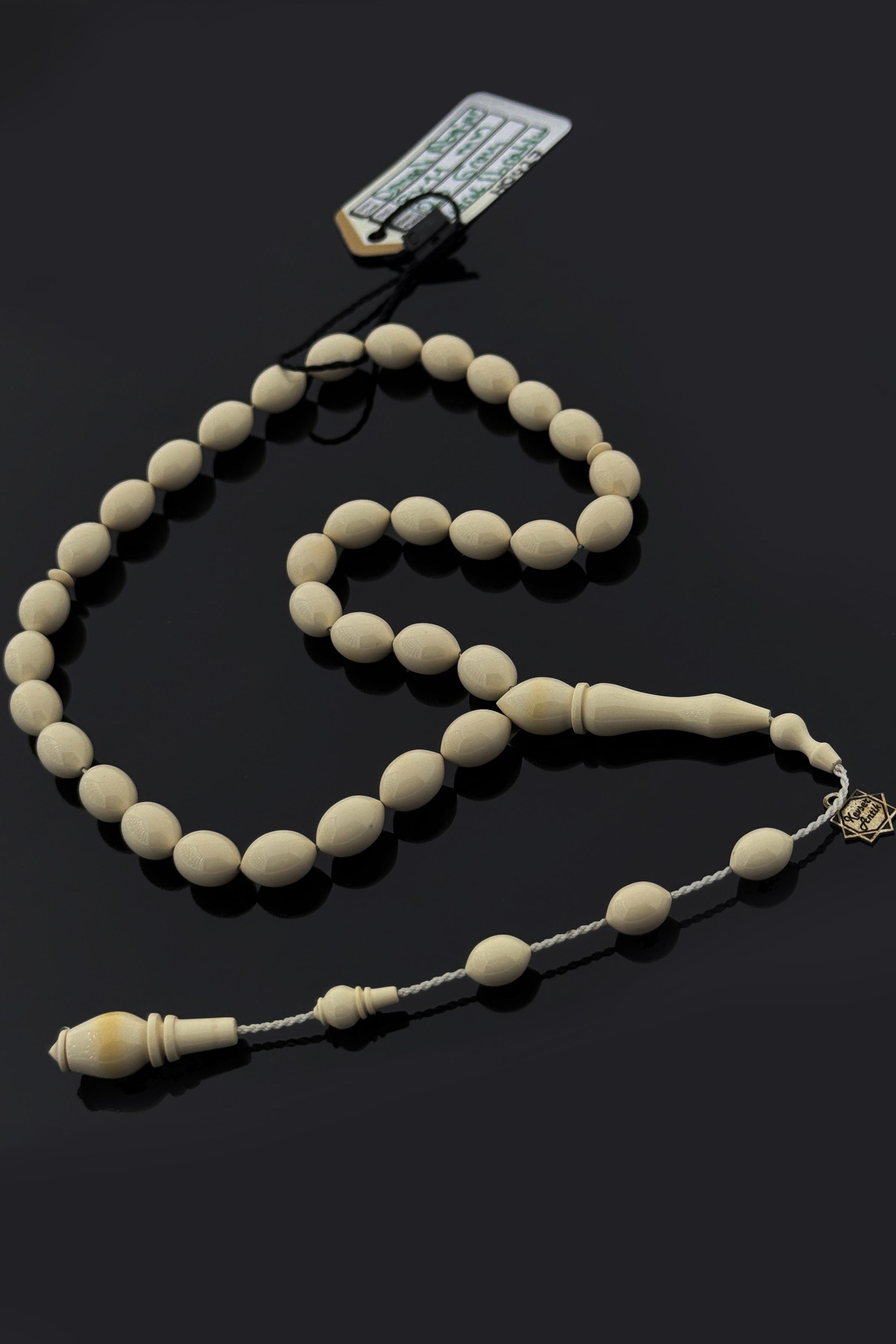 Beyaz Osmanlı Abajur Objeden Yapım TesbihBeyaz Osmanlı Abajur Objeden Yapım Tesbih - Kevser AntikOsmanlı Kehribar Tesbihler