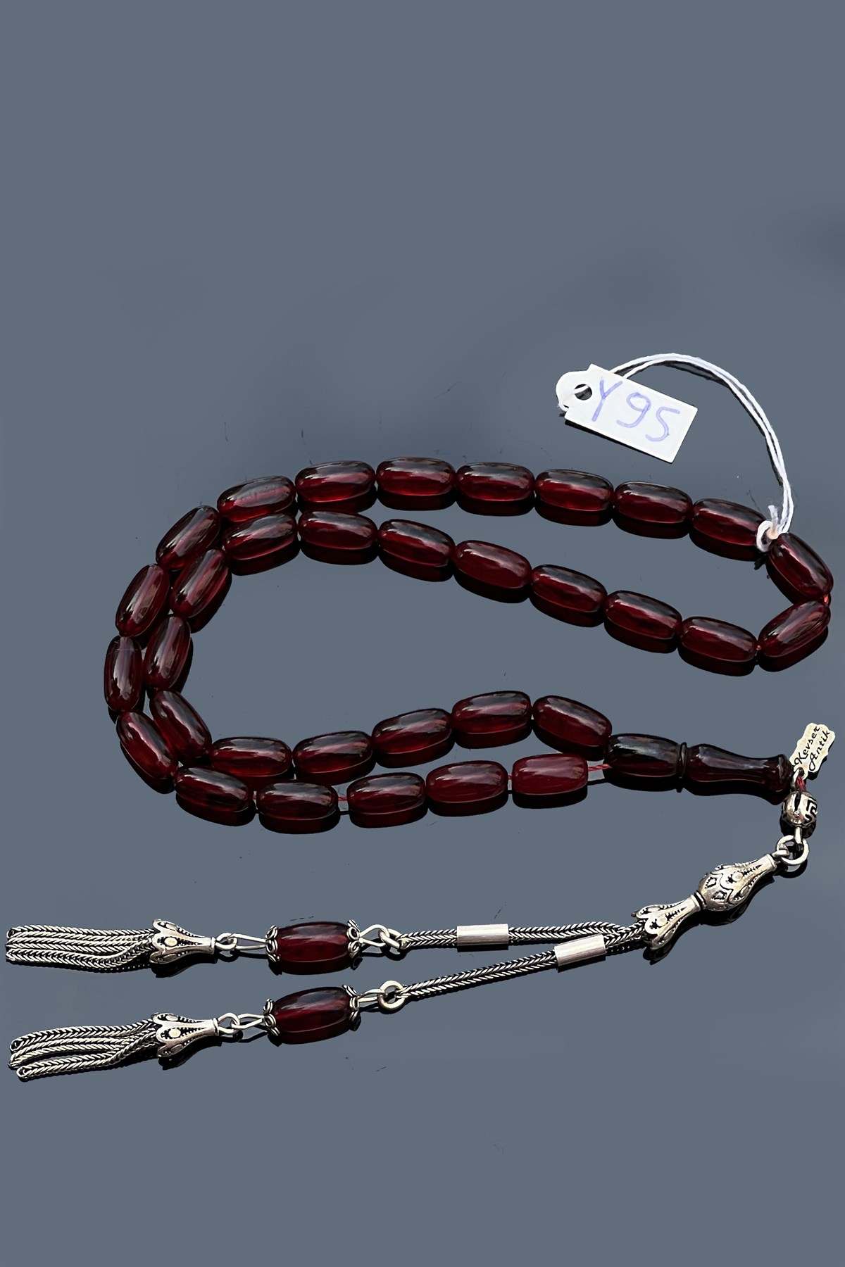 Çift Kamçılı Ateş KehribarÇift Kamçılı Ateş Kehribar - Kevser AntikSıkma-Ateş Kehribar Tesbihler