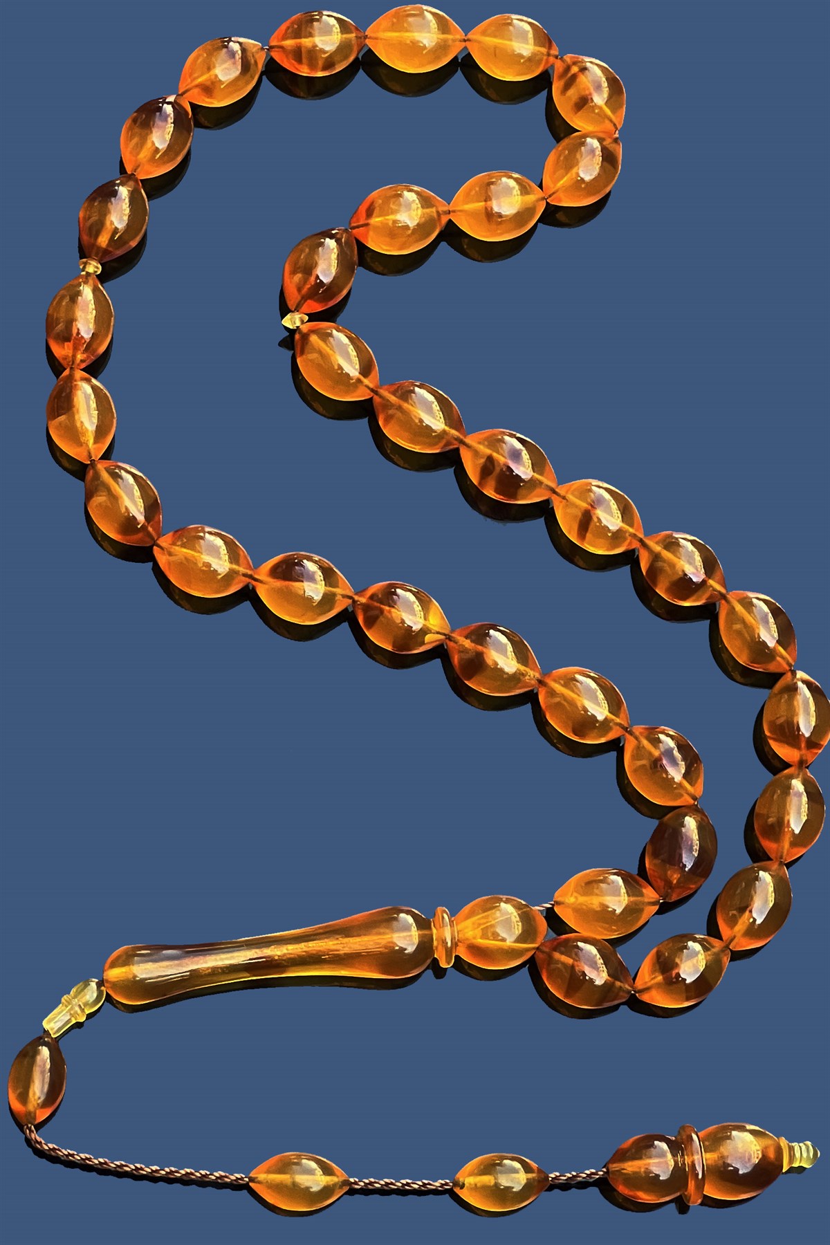 ESKİ OSMANLI TAVA SAPI TESBİHESKİ OSMANLI TAVA SAPI TESBİH - Kevser AntikOsmanlı Kehribar Tesbihler