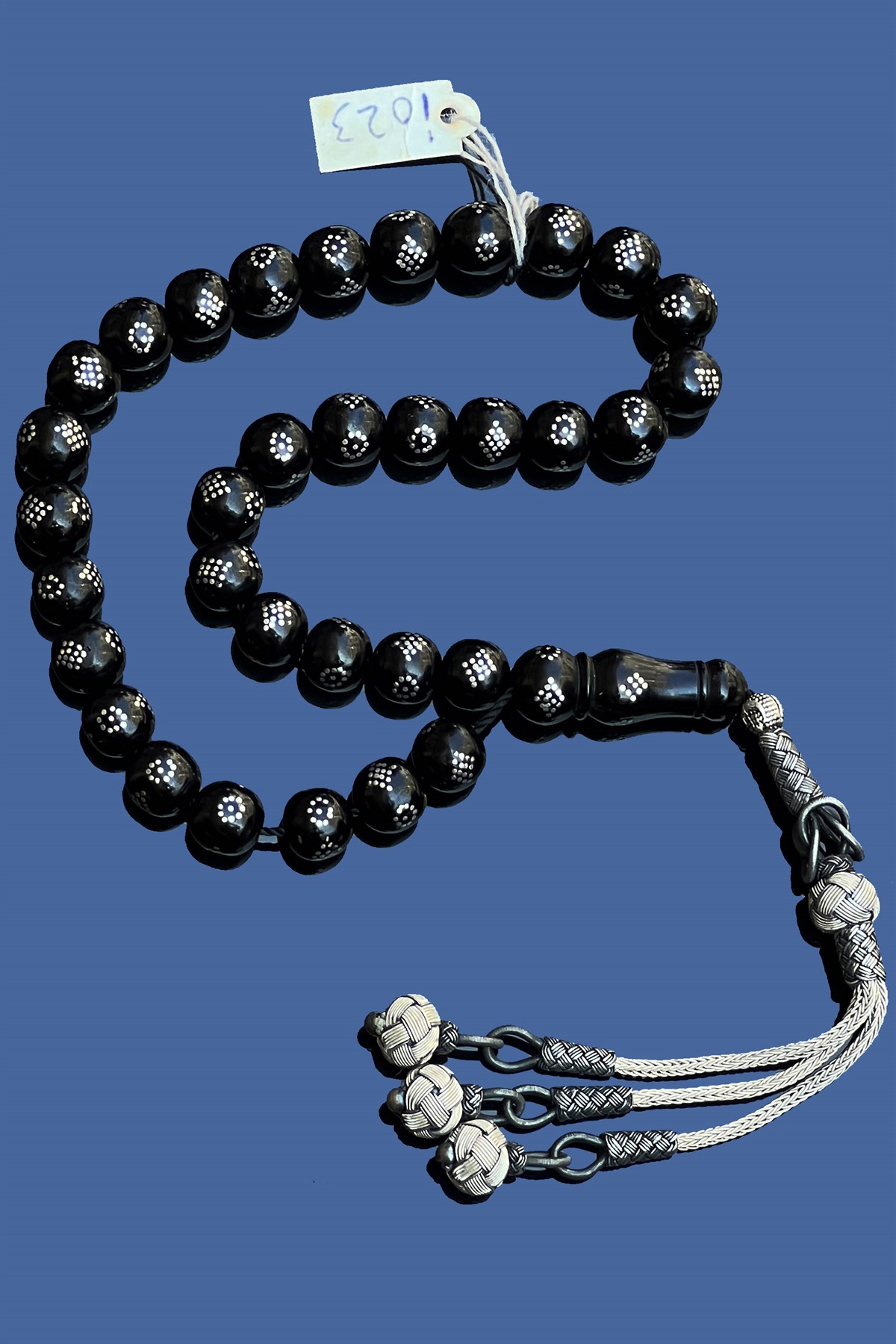 Gümüş İşlemeli Oltu TaşıGümüş İşlemeli Oltu Taşı - Kevser AntikGümüş İşlemeli Tesbihler