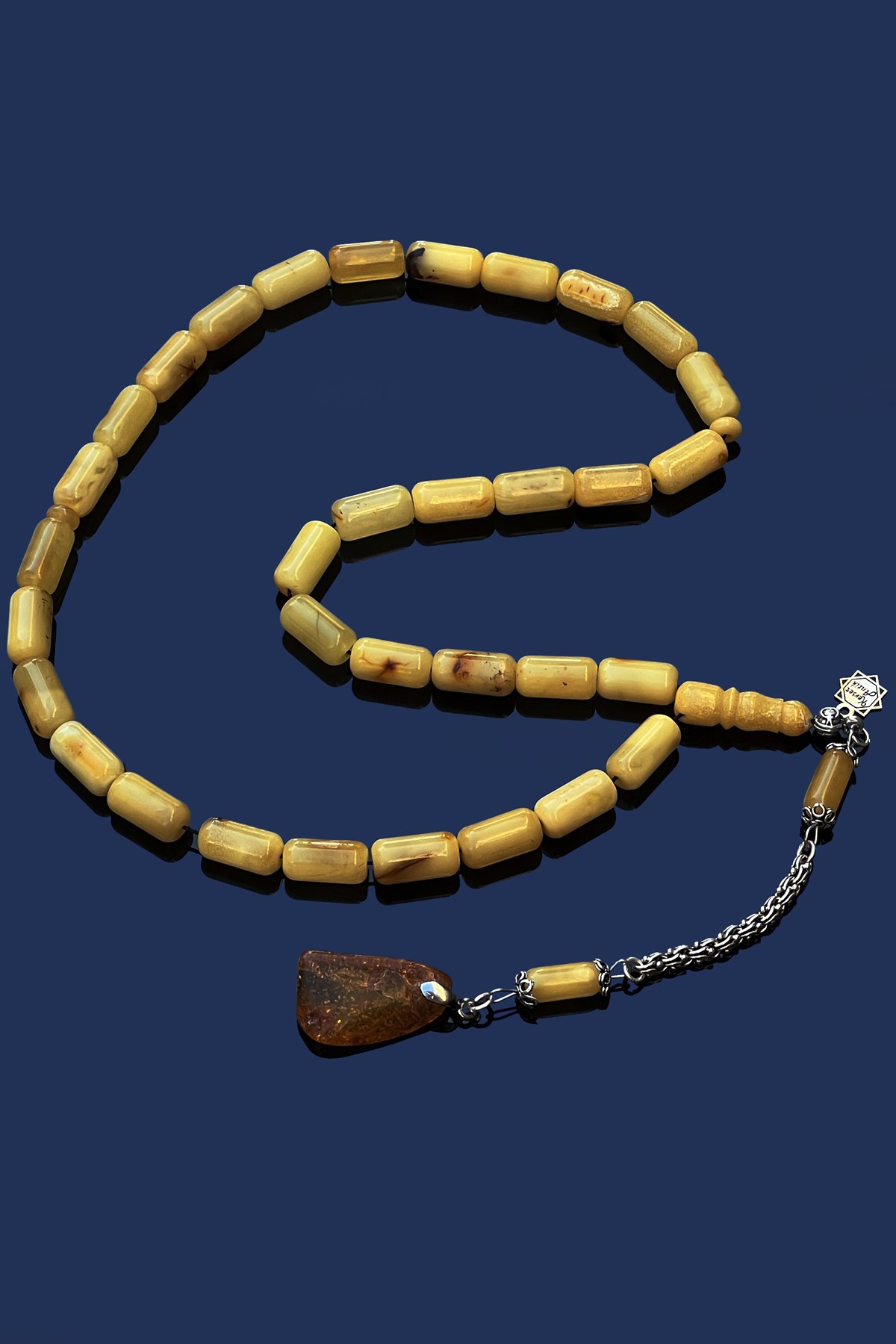 Has Kaya Kaliningrad Seccar Hareli TesbihHas Kaya Kaliningrad Seccar Hareli Tesbih - Kevser AntikDamla Kehribar Tesbihler