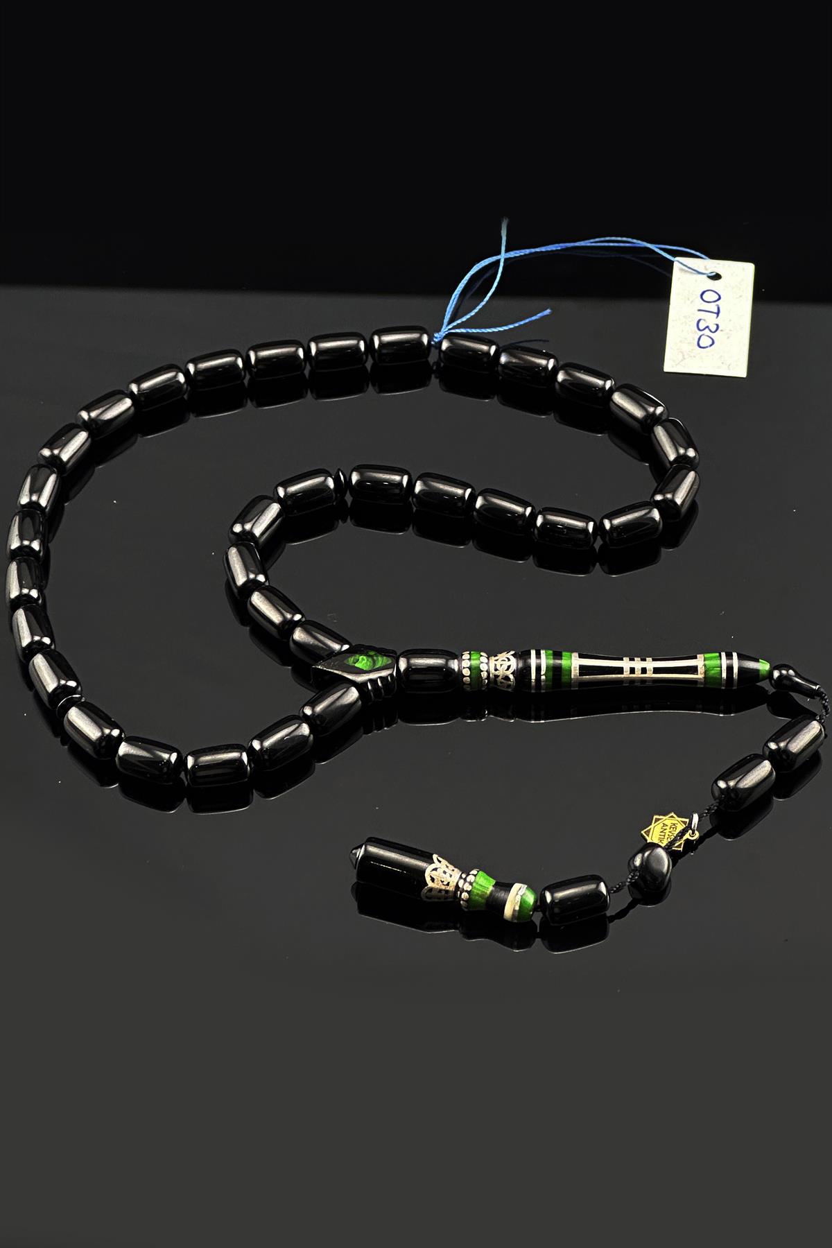 İhsan Çelik Usta İşçilikli Oltu Tesbihİhsan Çelik Usta İşçilikli Oltu Tesbih - Kevser AntikGümüş İşlemeli Tesbihler