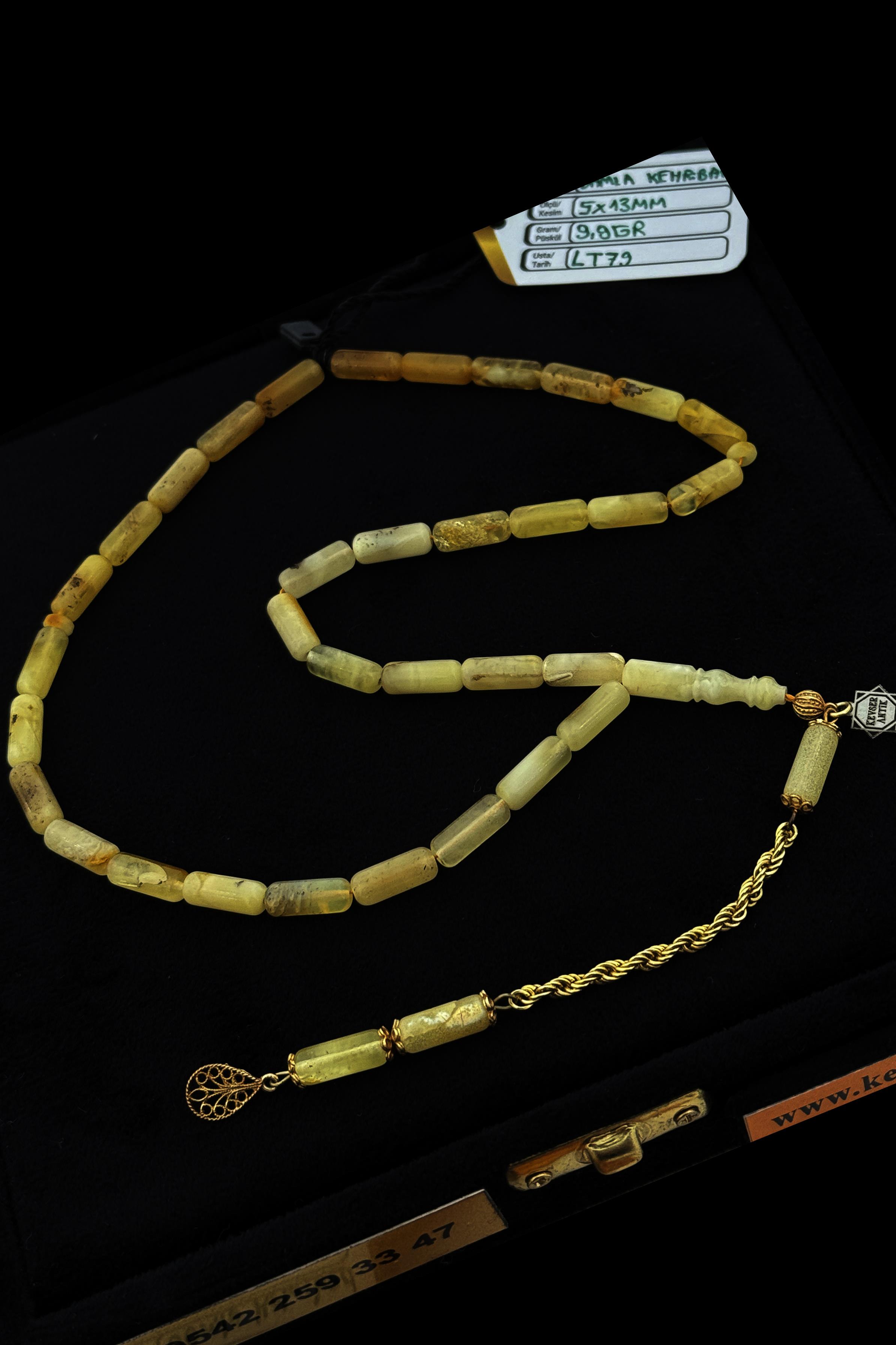 Kapsül Rus Damla Kehribar TesbihKapsül Rus Damla Kehribar Tesbih - Kevser AntikDamla Kehribar Tesbihler