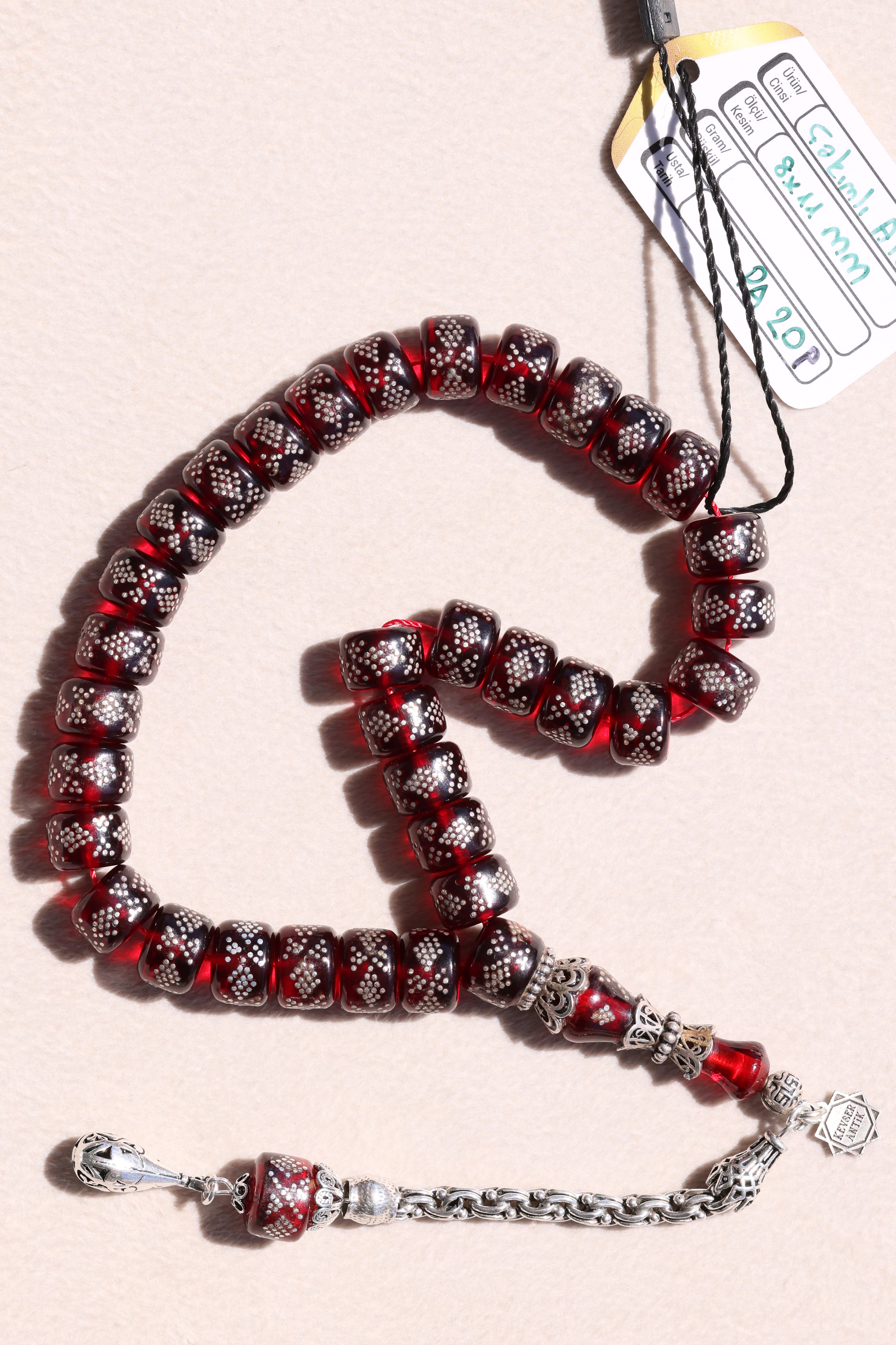 Nakkaşlı İri Boy İşlemeli Ateş KehribarNakkaşlı İri Boy İşlemeli Ateş Kehribar - Kevser AntikGümüş İşlemeli Tesbihler