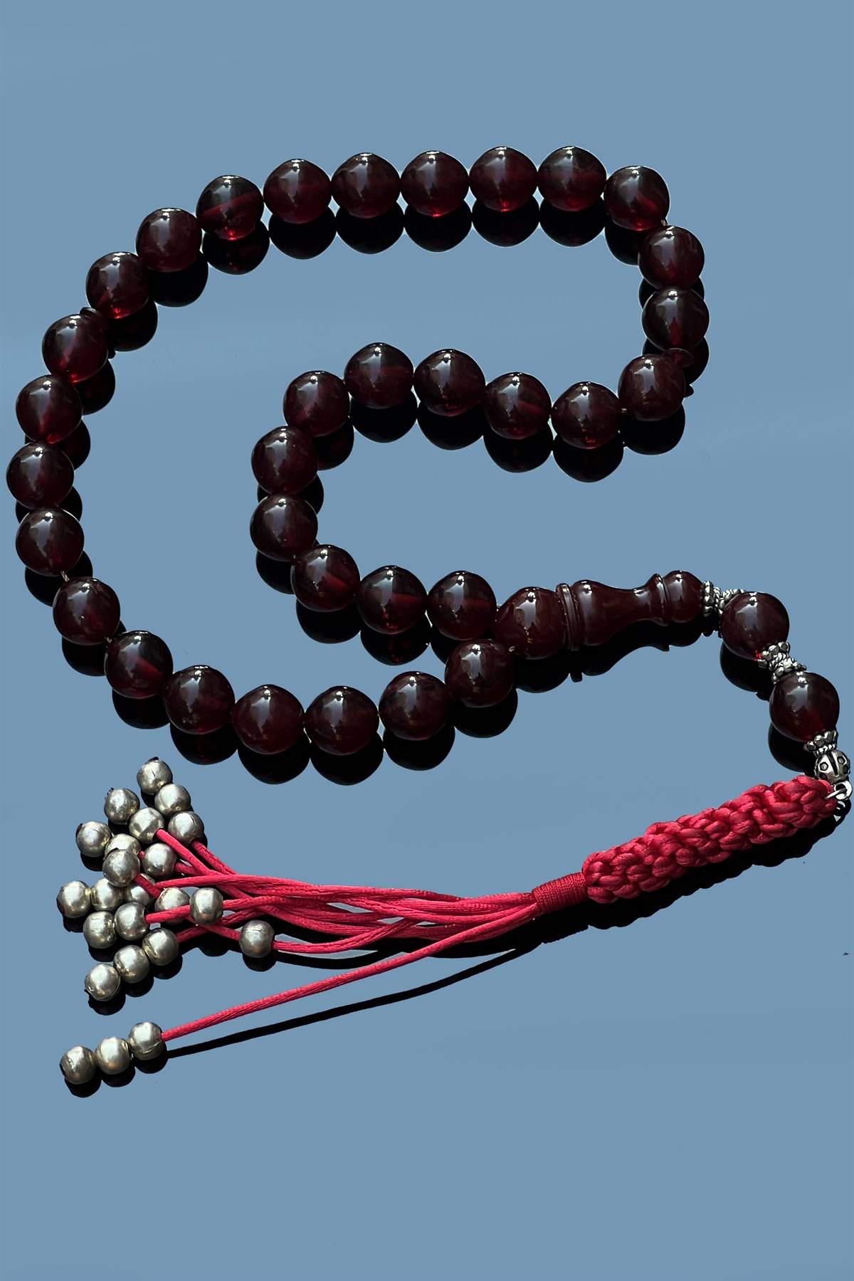 Saray Püsküllü Dev Sıkma TesbihSaray Püsküllü Dev Sıkma Tesbih - Kevser AntikSıkma-Ateş Kehribar Tesbihler