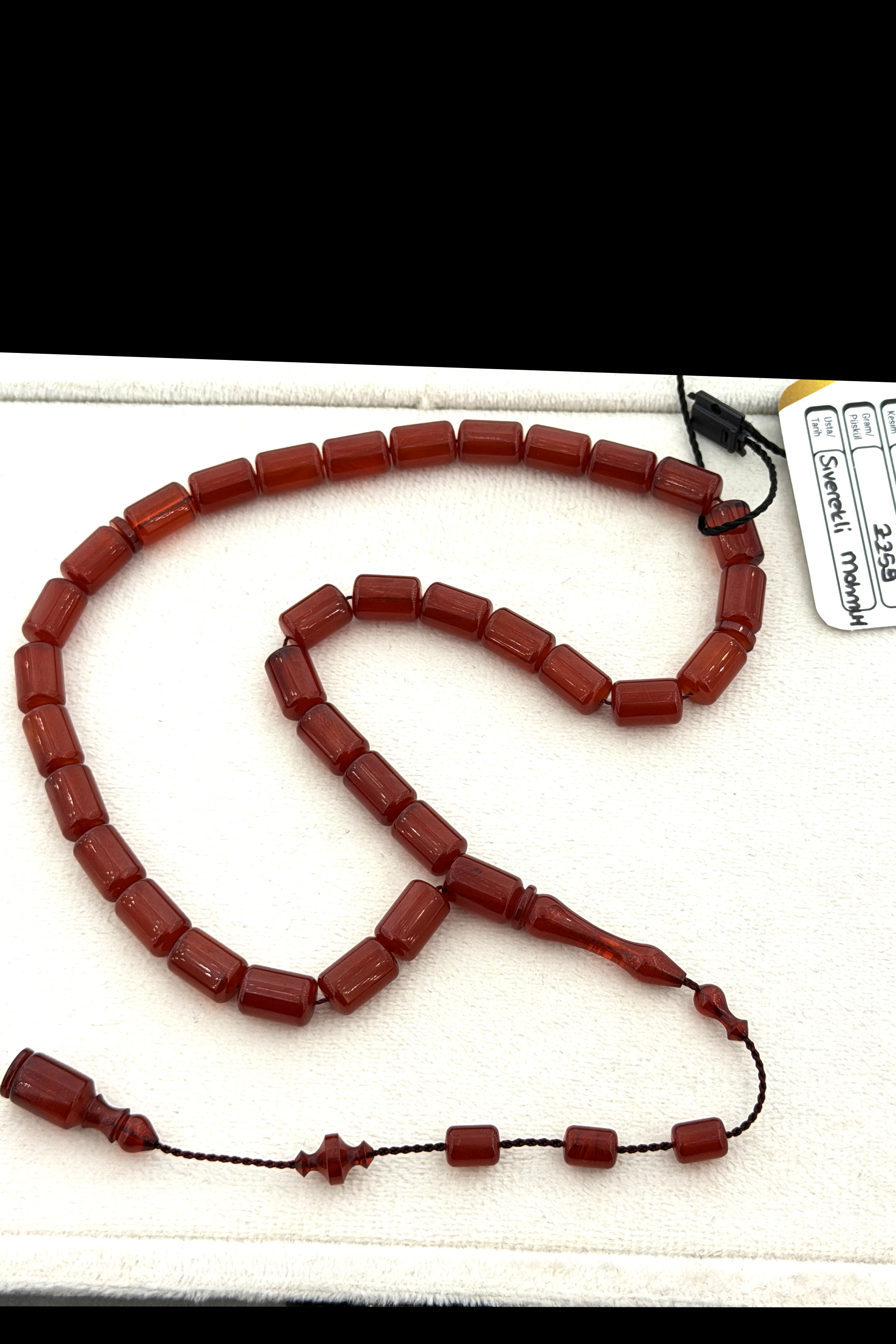 Siverekli Mahmut Usta Eski Blok Sıkma TesbihSiverekli Mahmut Usta Eski Blok Sıkma Tesbih - Kevser AntikKATALİN TESBİHLER