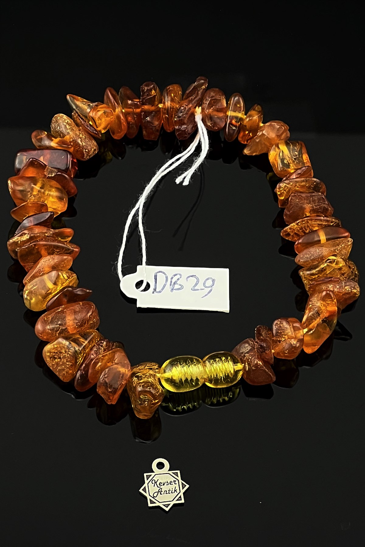 Unisex Karamel Kehribar BileklikUnisex Karamel Kehribar Bileklik - Kevser AntikKehribar Bileklikler