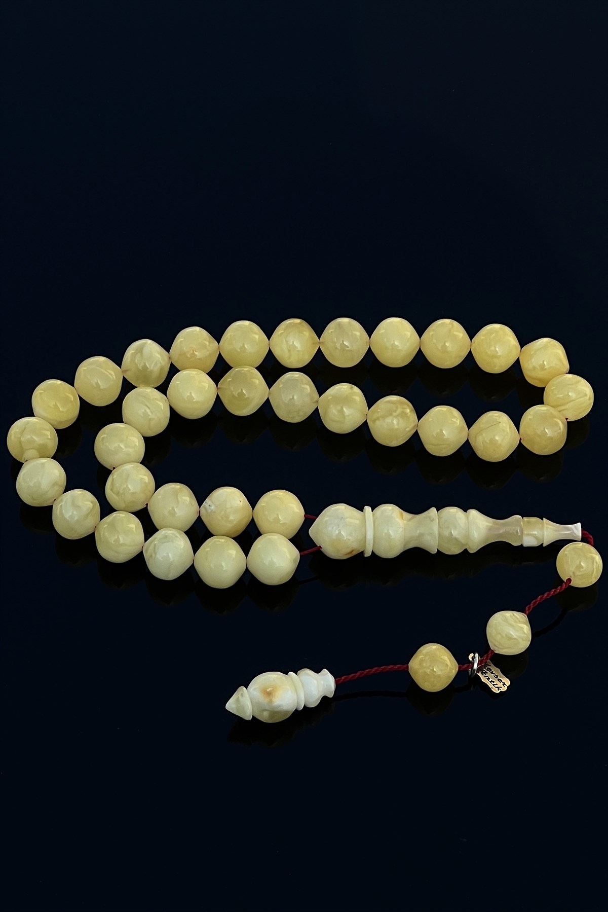 Üst Düzey İşçilik Damla KehribarÜst Düzey İşçilik Damla KehribarDamla Kehribar Tesbihler