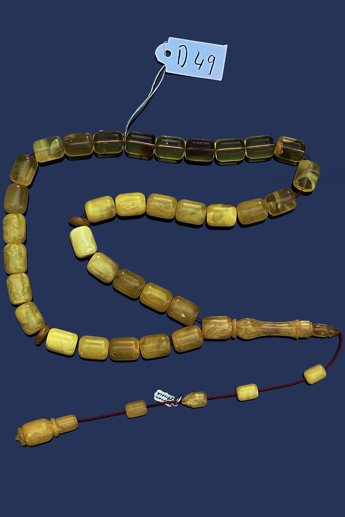 Usta İşçilikli Damla Kehribar TesbihUsta İşçilikli Damla Kehribar Tesbih - Kevser AntikDamla Kehribar Tesbihler