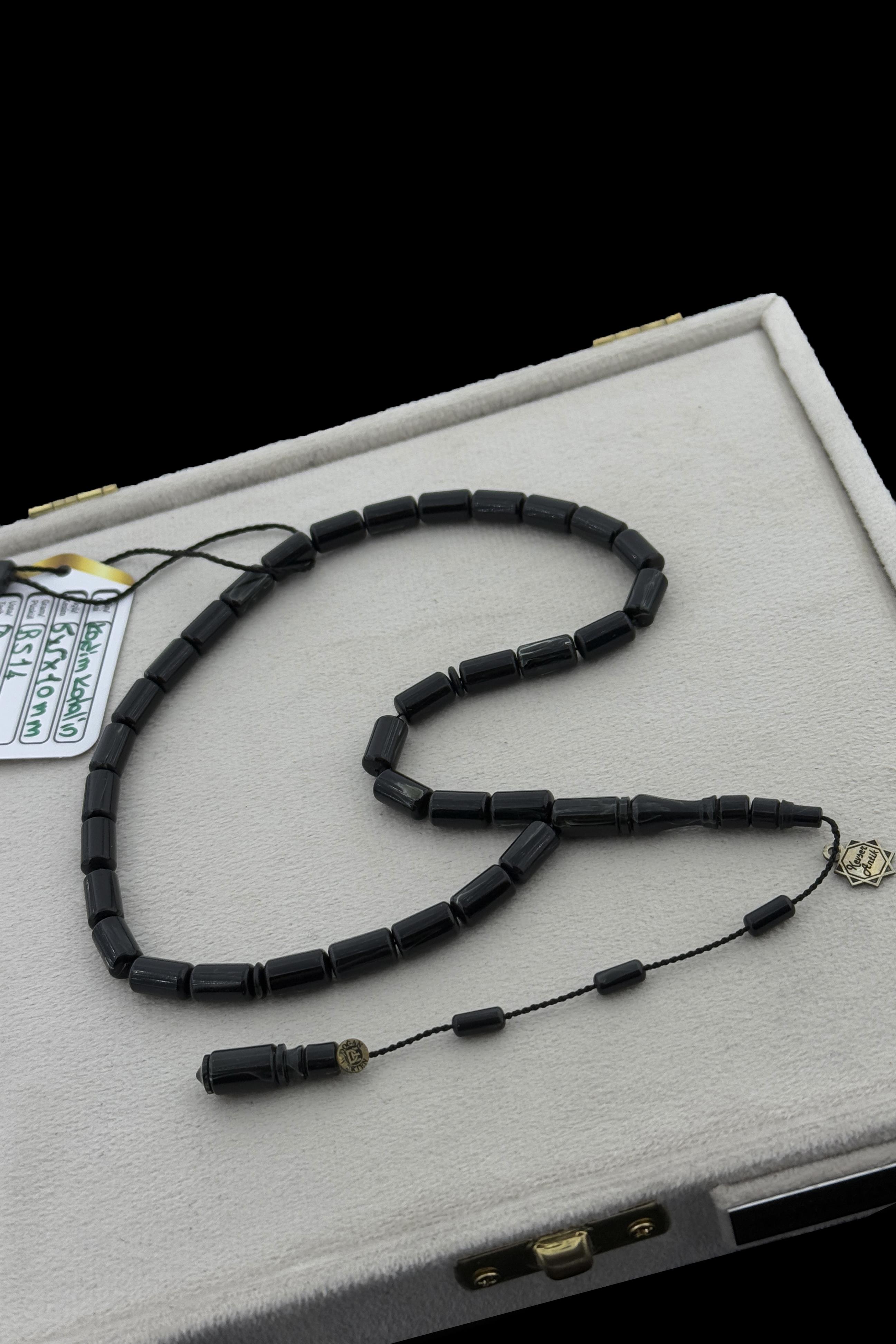 Usta İşi Eski Katalin TesbihUsta İşi Eski Katalin Tesbih - Kevser AntikOsmanlı Kehribar Tesbihler