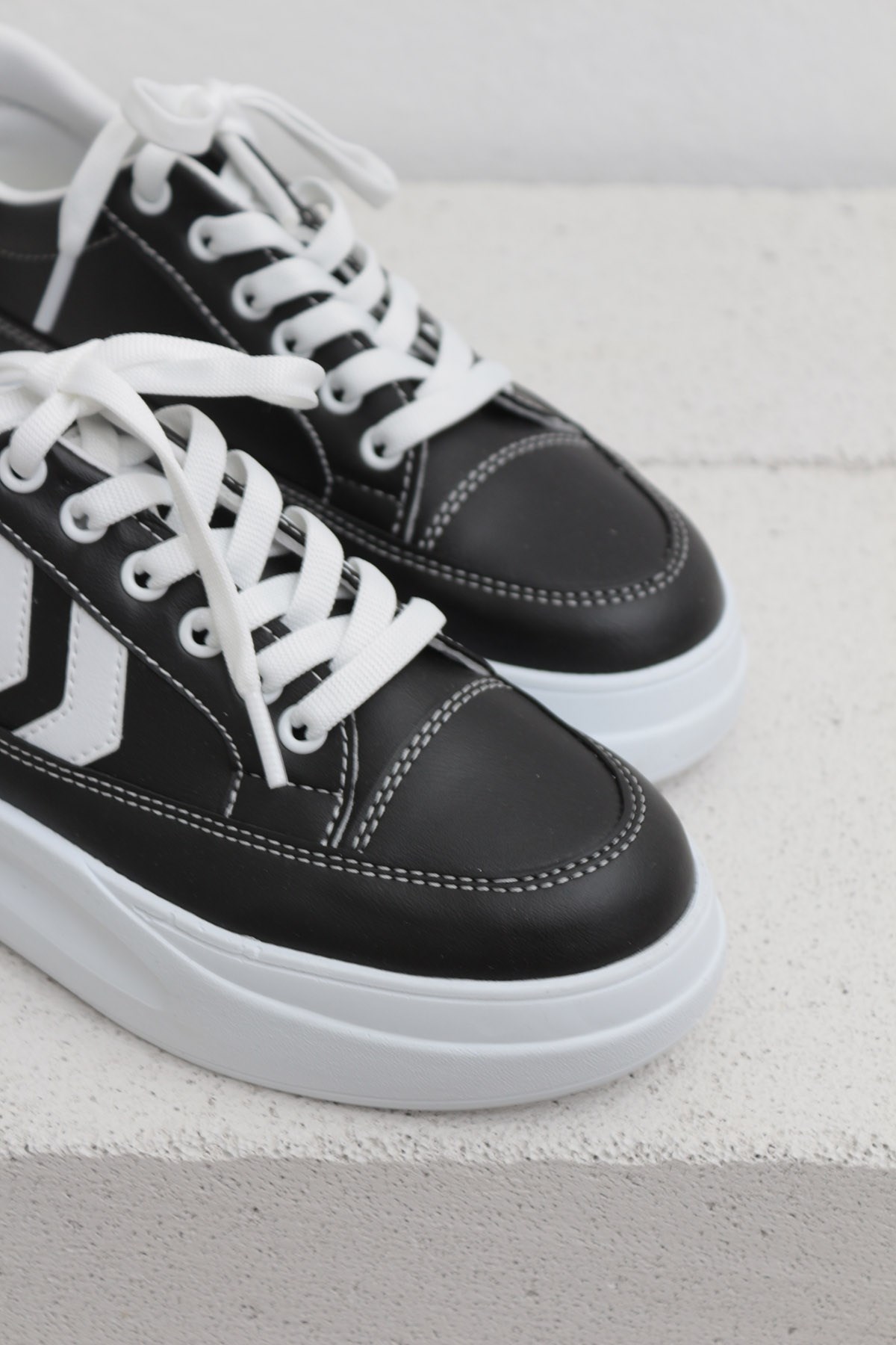 Morales Siyah Bayan Spor Ayakkabı Sneakers