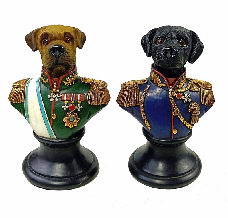Fancy - S 2 Boxer Labladorhead In Resin