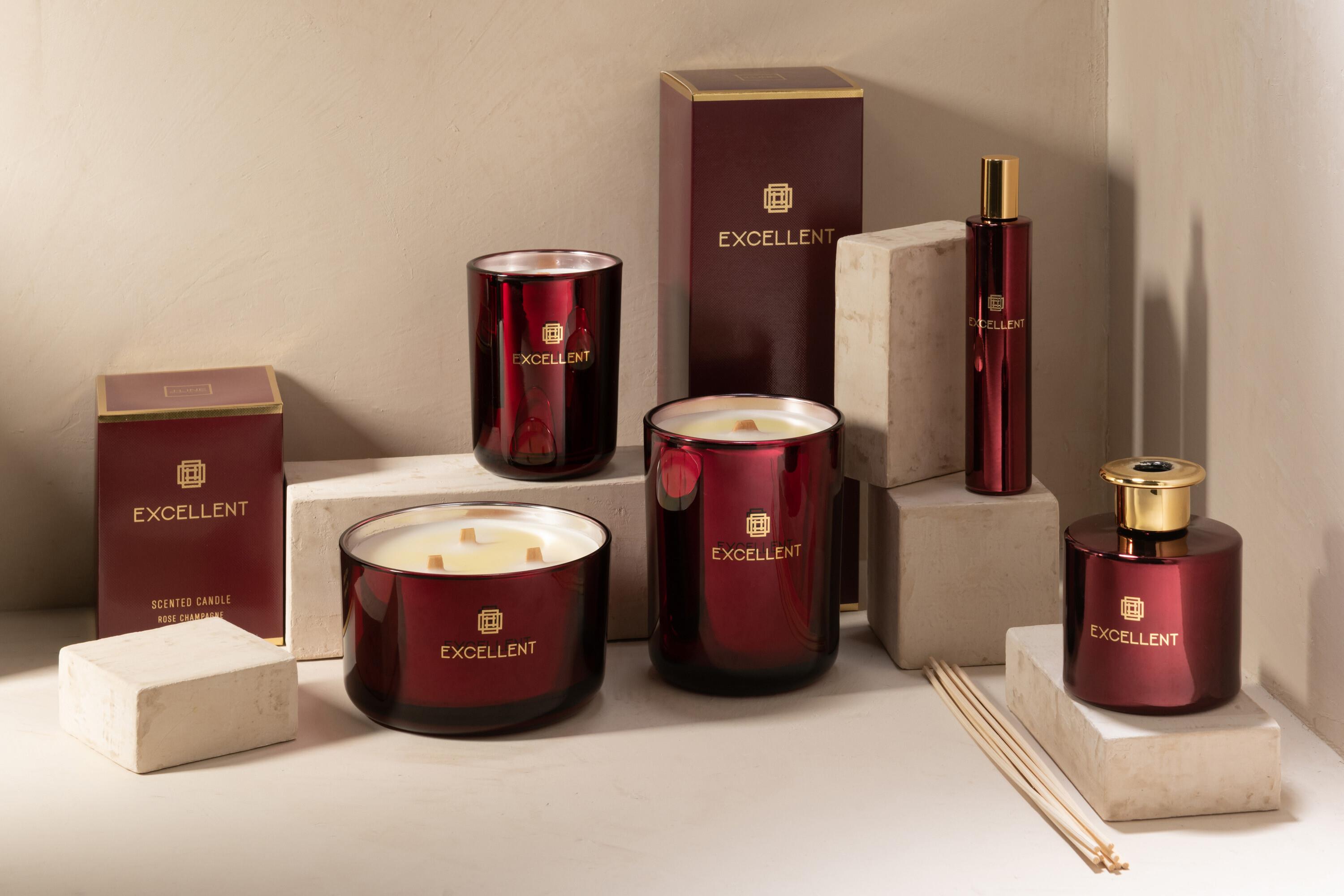 Jolipa Candle Excellent Rose Champagne Wine Red Medium
