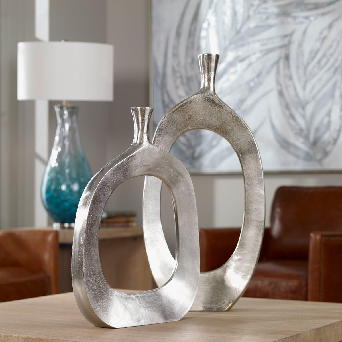 Uttermost - Uttermost Cierra Vazo 