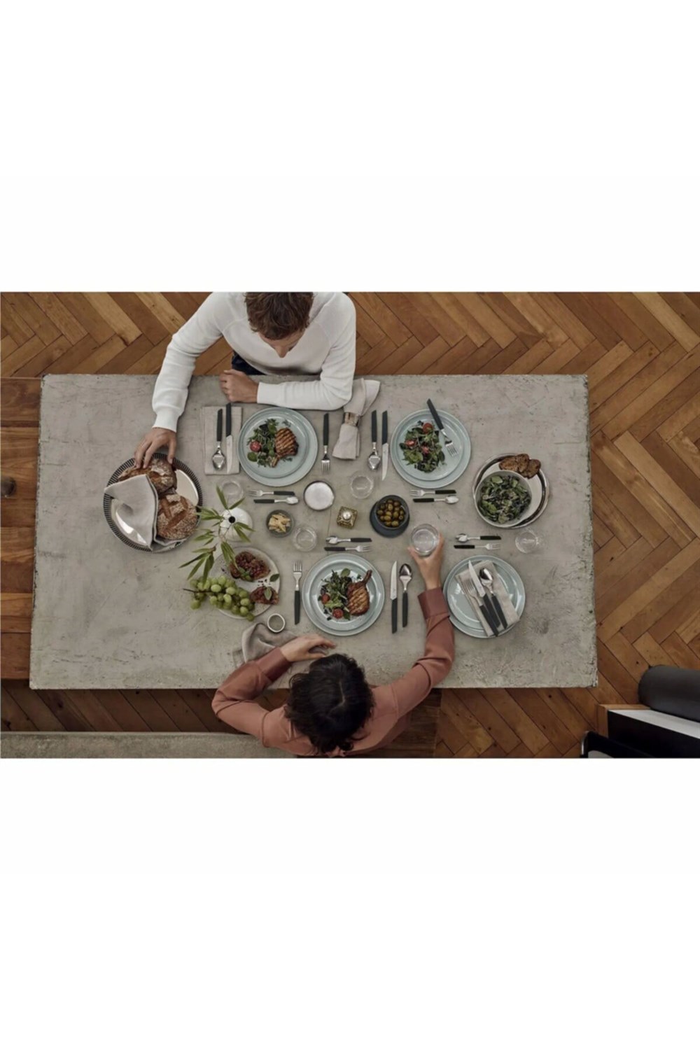 ​Victorinox 6.9093.12W.24 Swiss Modern 24 Parça Masa Seti