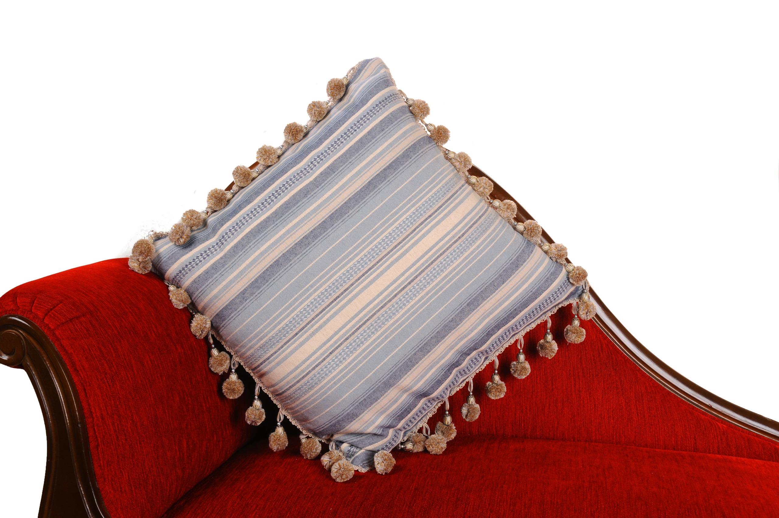 Keten Kırlent Dekoratif Saçaklı (45*45) İç Dolgulu