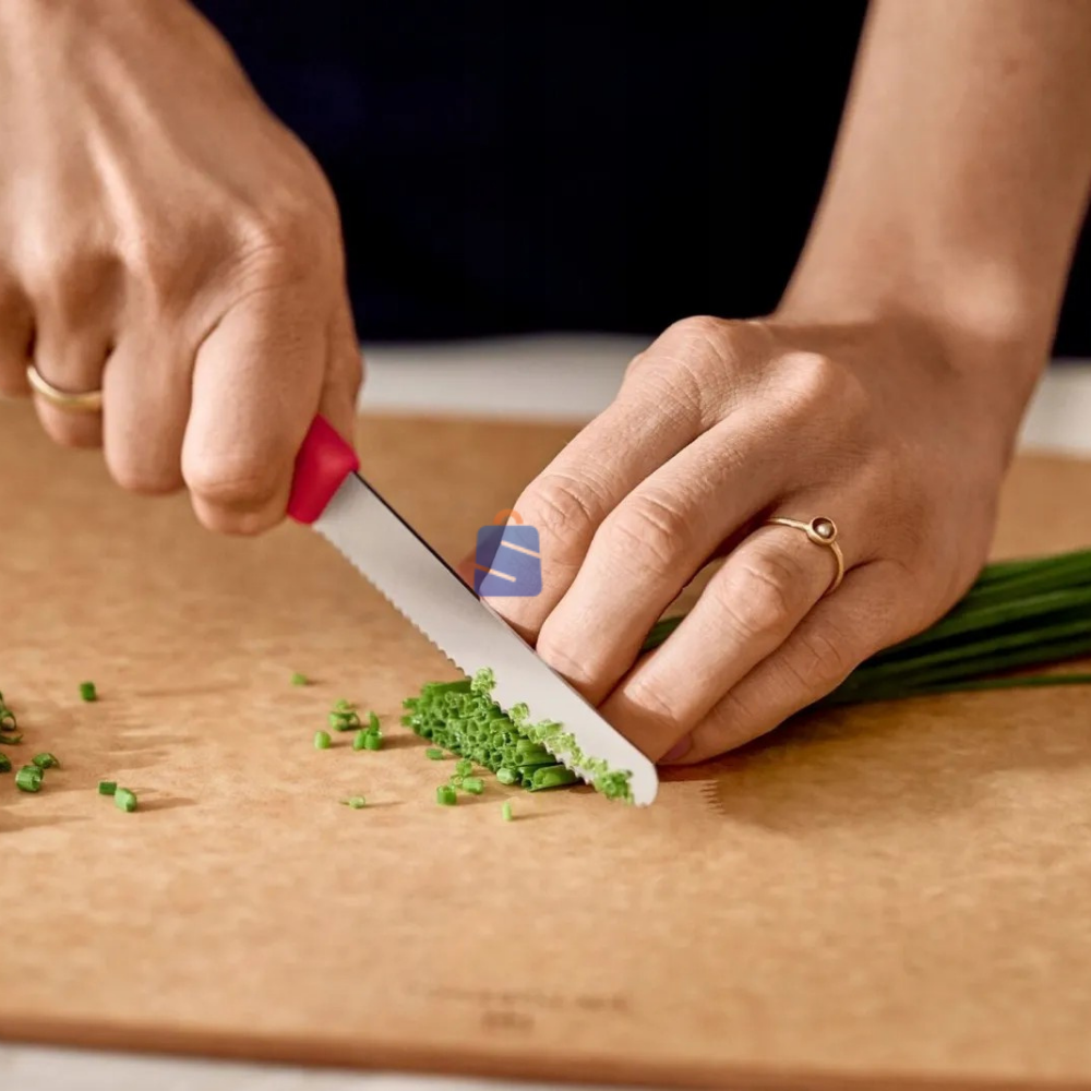 VictorinoxVT 9.7056.80 Swissclassic 4 adet 11cm Domates Bıç.