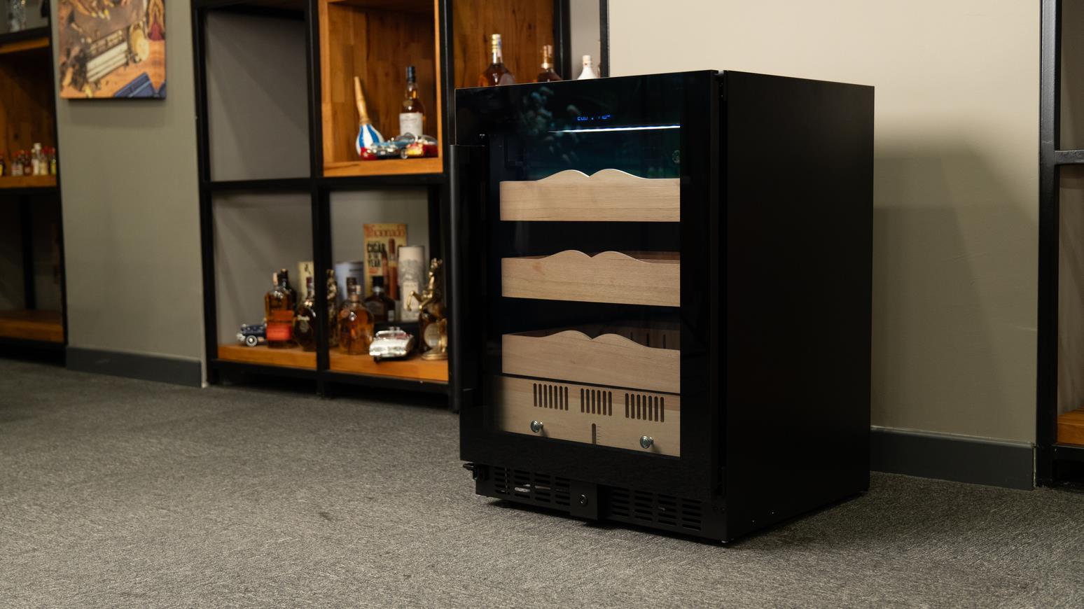 La Sommeliere Puro Dolabı, 650 Kapasiteli CIG650BU