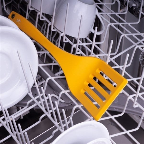 Lurch - Platin Silikon Delikli Spatula 32,5 cm Sarı - Yanmaz, Yapışmaz, Bükülmez, Çizmez, Tat ve Koku Bırakmaz - 240043