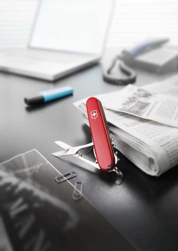 Victorinox 1.3405 Compact Çakı