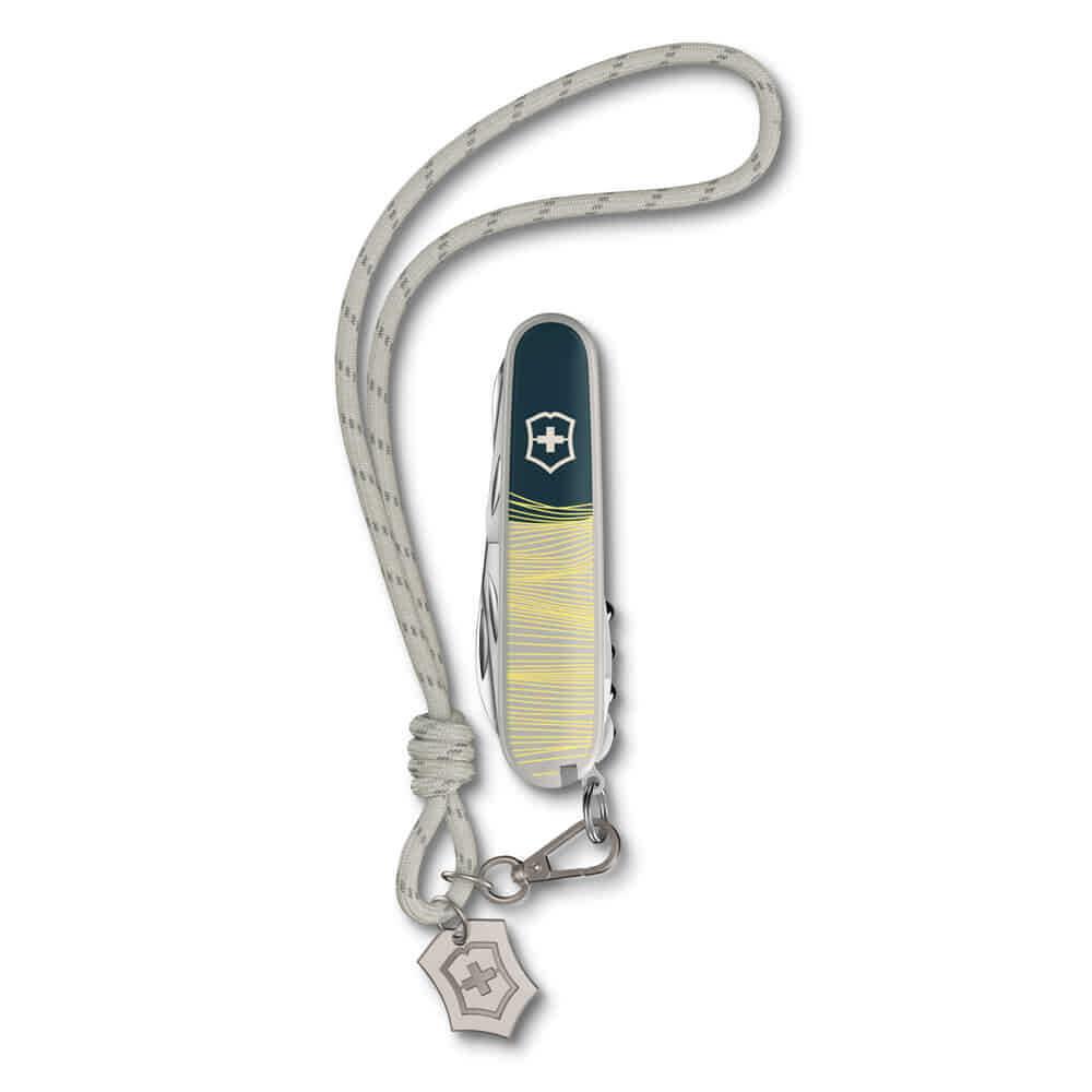Victorinox 1.3909.E223 Companion Çakı, New York Style